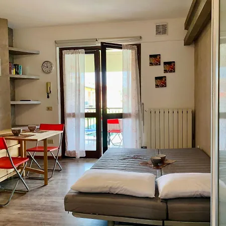 Nick Apartment - Gardacase Net Apartmán